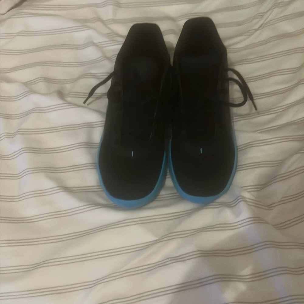 melo 1s great condition